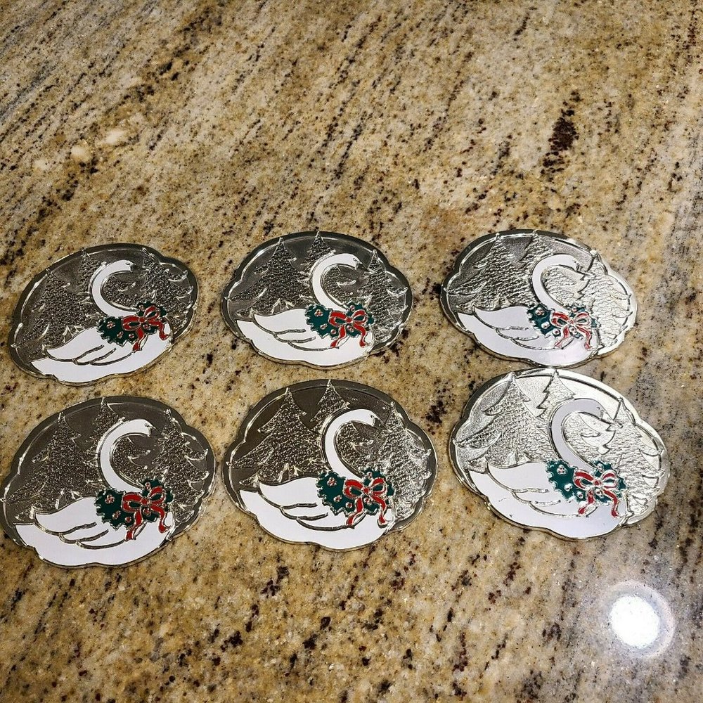 Silver Tone Christmas Goose with Bow & Holly Berry Coasters Felt bottom Set of 6
